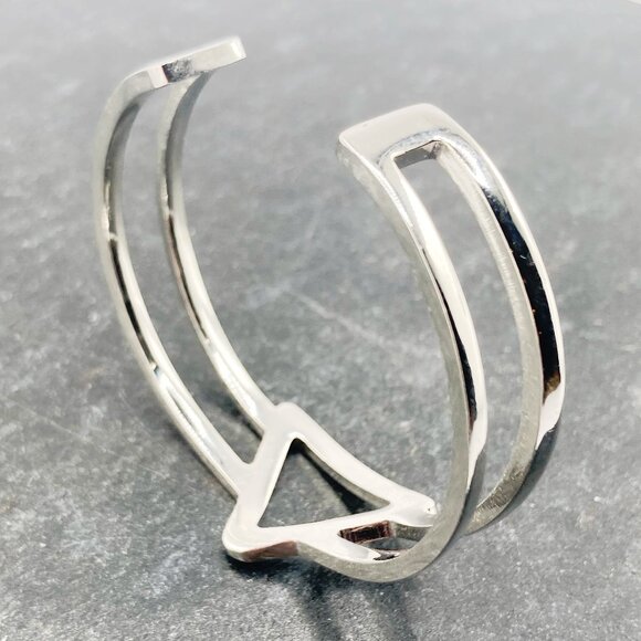 VINTAGE Silver tone metal open triangle design cuff bracelet 70s 80s jewelry - Picture 6 of 8